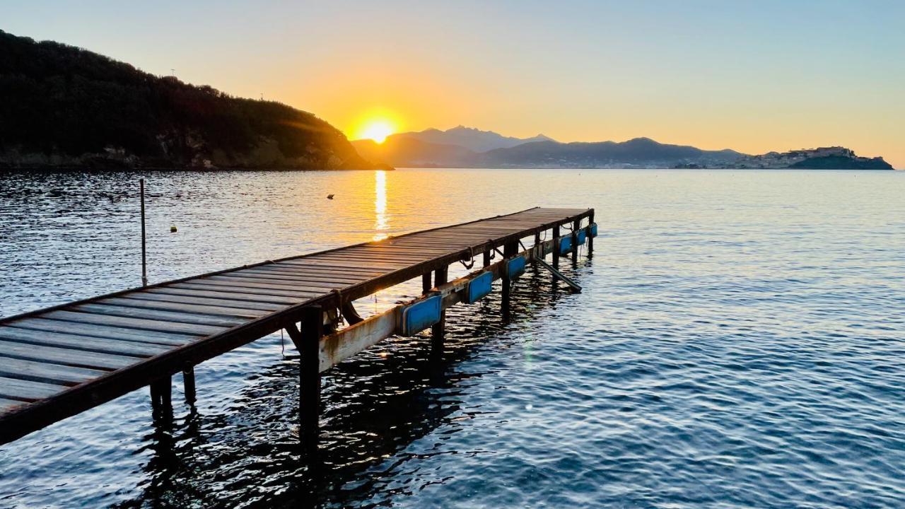 Appartamenti La Baia Lido Portoferraio Exteriör bild